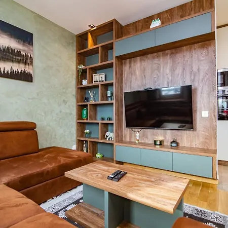 شقة Djuric M45 Kalman