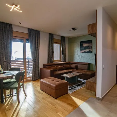 Djuric M45 Kalman Apartament *