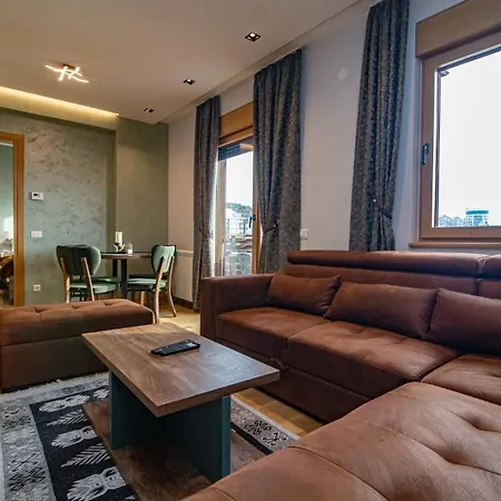 Djuric M45 Kalman Apartment *