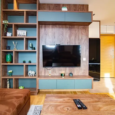 Djuric M45 Kalman Apartment *